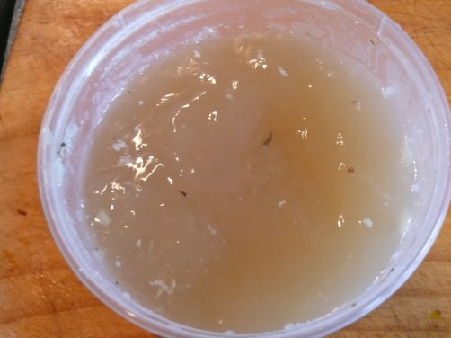 Slow cooker chicken stock